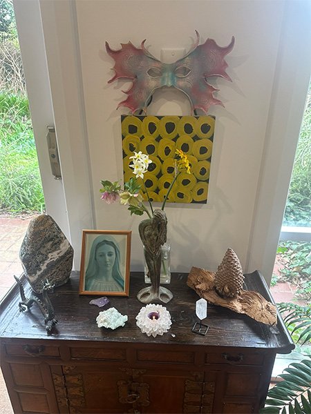an_altar_honoring_divine_feminine