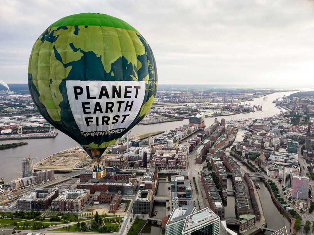 greenpeace-ballon